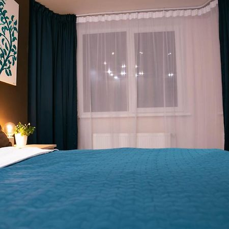 Brassy Apartment Рига Екстериор снимка