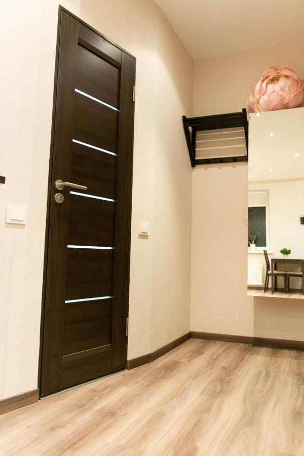 Brassy Apartment Рига Екстериор снимка
